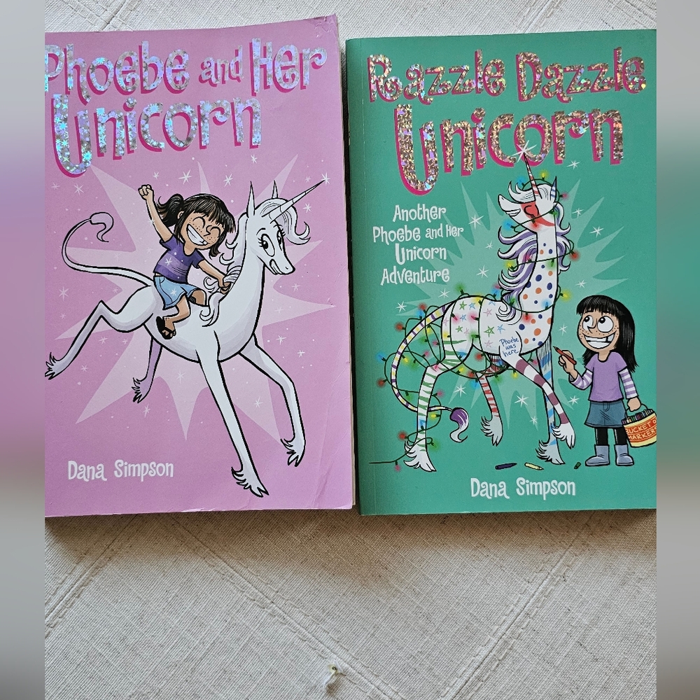 Phoebe and Her Unicorn Graphic Novel Set